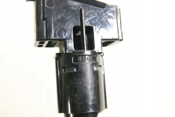 Buse de lave-phare gauche OEM UZ17714 Mazda 3 image 5