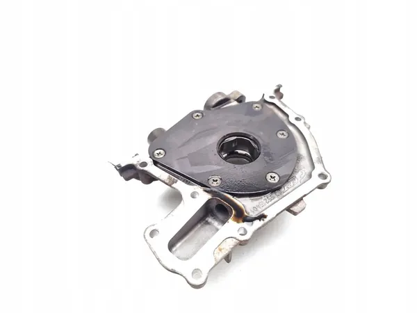 Vauxhall Astra Olja Pump 1.9 CDTI Diesel 55215401 image 5