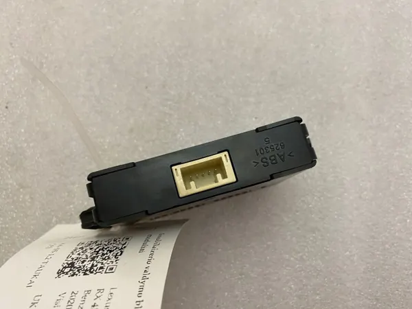Lexus RX 450H Immobilizer Module OEM 8978433020 image 4