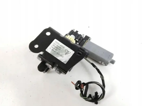 Porsche Panamera Sitzmotor OEM 97052241501 image 4