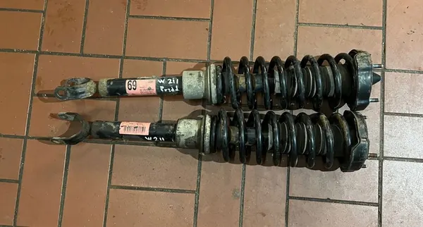 MERCEDES W211 Främre Höger Dämpare A2113206913 image 2