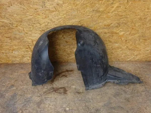 VW Scirocco III Front Left Wheel Arch 2008-2014 OEM image 3