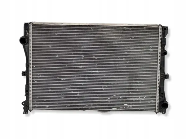 Mercedes-Benz Radiator OEM A0995007303 - Gebruikt image 2