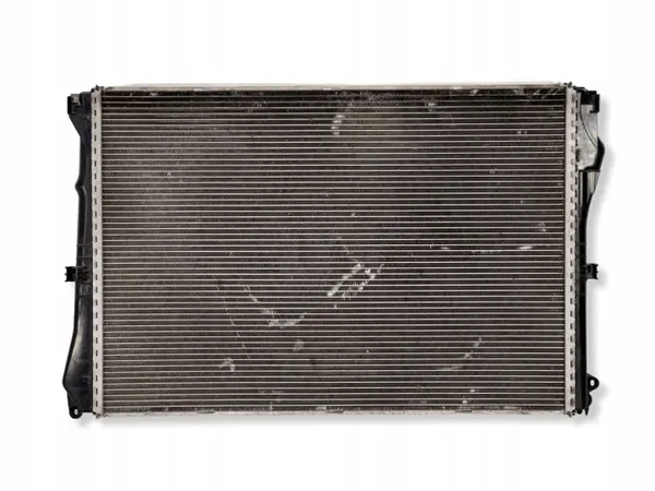Mercedes-Benz Radiator OEM A0995007303 - Gebruikt image 3