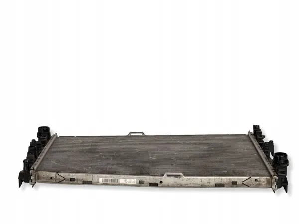 Mercedes-Benz Radiator OEM A0995007303 - Gebruikt image 5