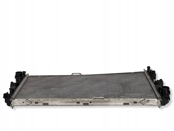 Mercedes-Benz Radiator OEM A0995007303 - Gebruikt image 6