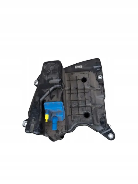 Réservoir AdBlue Audi A4 A5 B9 OEM 8W0131879BB image 2