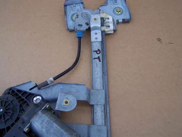 Elevador de Vidro Skoda Octavia Traseiro Direito OE 1U4839402 image 2