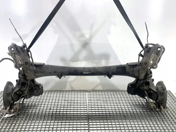 OEM LORK-381-137725 takatela Opel Corsa F:lle image 2