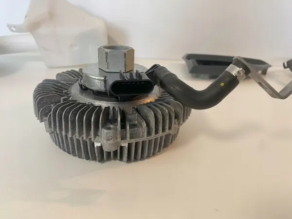 Lüfterkupplung OEM JB3G-8A616-AC für Ford Ranger MK5 image 6