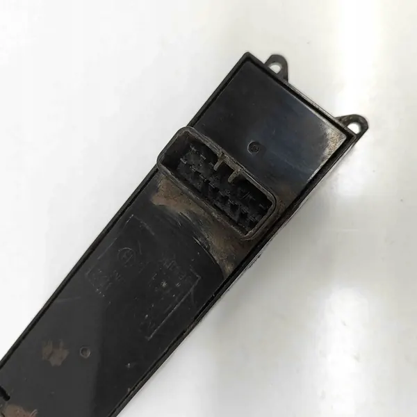 Mitsubishi L200 2011 Left Front Window Switch image 5