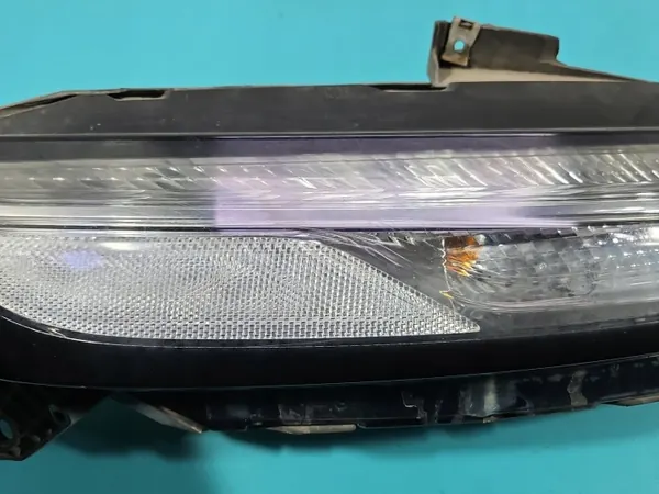 Phare Droit DRL Jeep Cherokee OEM 68157104AL image 6