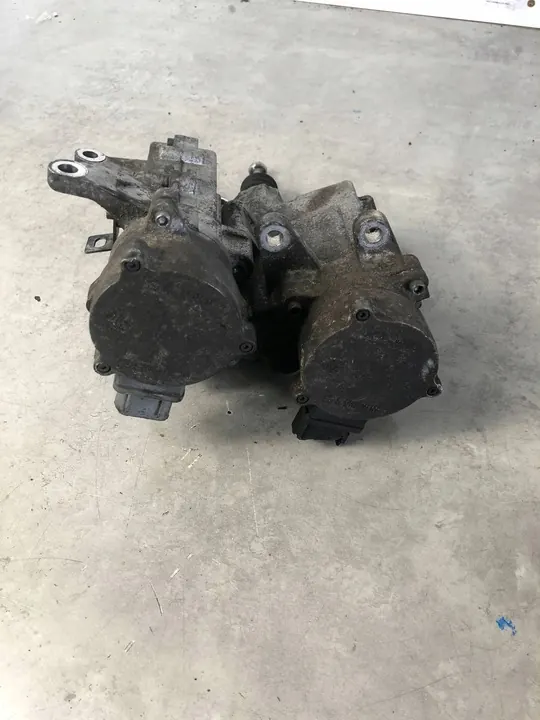 Bomba de embreagem Hyundai Ioniq 414702B001 image 4