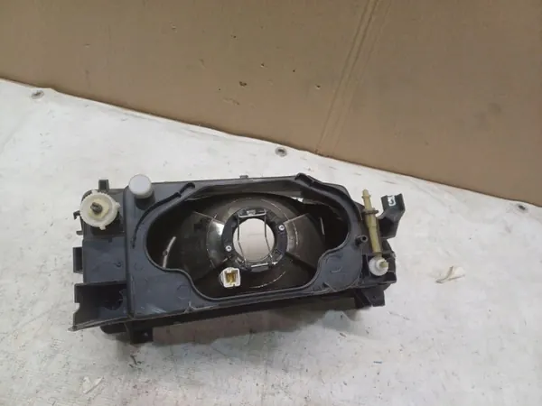 Farol esquerdo dianteiro OEM 67531015 para Renault 19 image 3