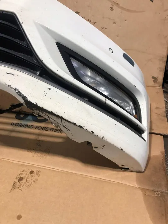 PASSAT B7 R-LINE 11-14 Paraurti Anteriore LC9X 3AA807221C image 7