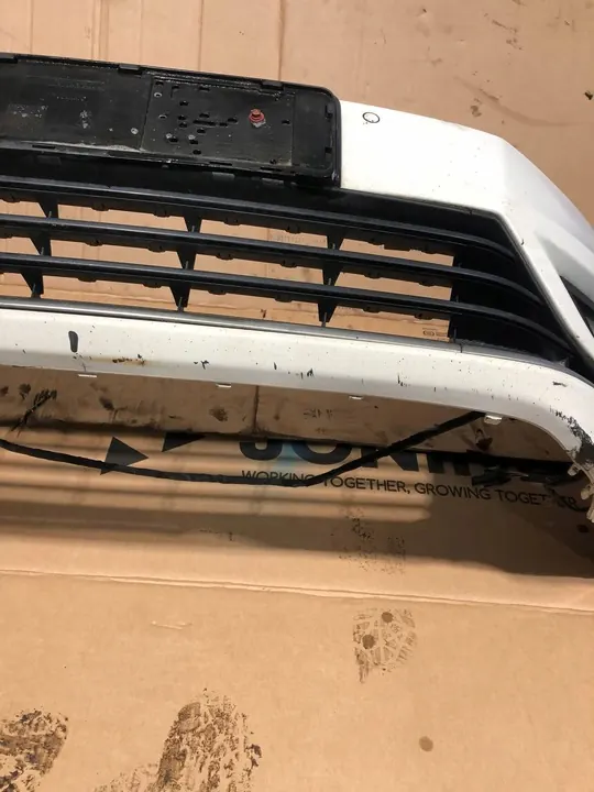 PASSAT B7 R-LINE 11-14 Paraurti Anteriore LC9X 3AA807221C image 8