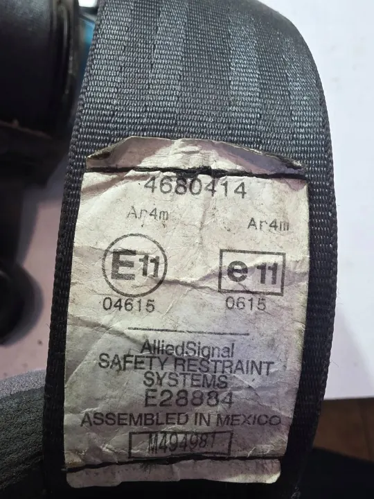 Cinturón trasero OEM 4680414 para Chrysler Voyager image 3
