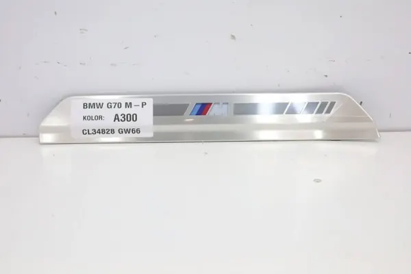 BMW G70 M-Package Faldón iluminado OEM 765434580 image 4