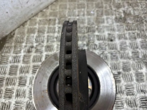 Nissan Qashqai J12 2022 Voorremsschijf OEM AMD224128 image 6