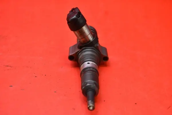 Bomba de inyección OEM 03G130073T para Audi A3 8P 2.0 TDI image 5