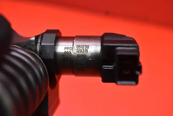 Bomba de inyección OEM 03G130073T para Audi A3 8P 2.0 TDI image 6
