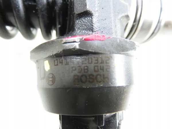 Bosch Scheibenwaschpumpe OEM 038130073BQ für VW Passat B6 image 9