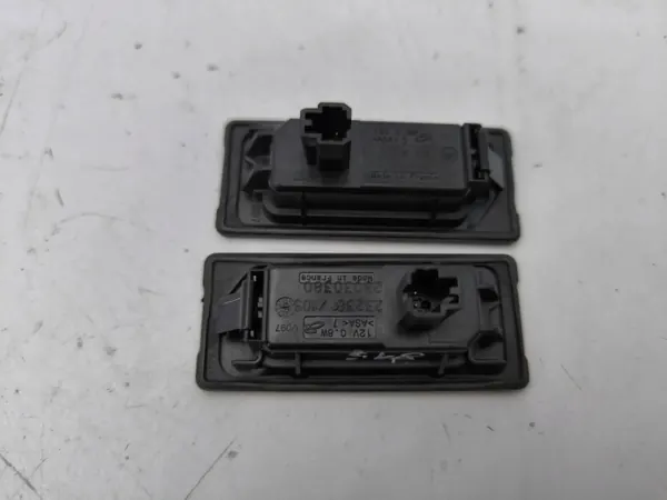 Audi A1 2023 Feu de Plaque Arrière OEM 5NA943021 image 4