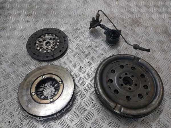 Volante de Dupla Massa Volkswagen Sharan MK1 1.9 TDI image 4