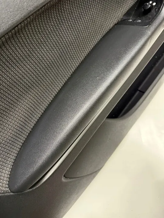 Garniture Latérale Gauche OEM Audi A3 8P Lift 08- 3 Portes image 3