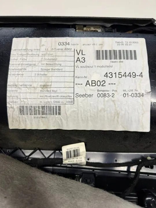 Garniture Latérale Gauche OEM Audi A3 8P Lift 08- 3 Portes image 5