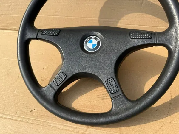 Volante BMW E34 1152896 image 2