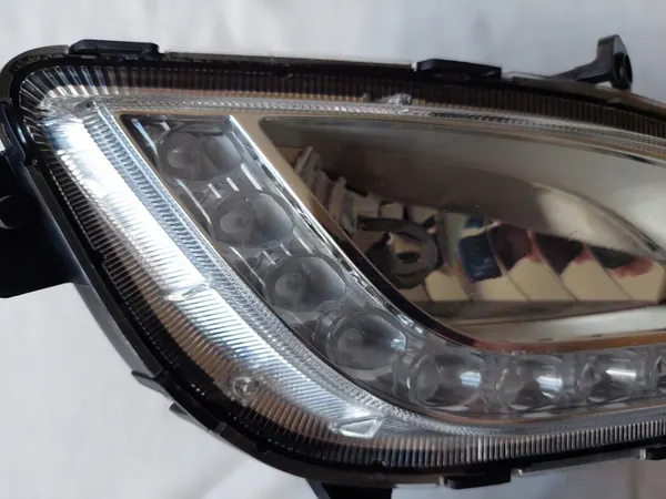 Luz LED - Direita - Grade - Hyundai i30 II 2012 image 5