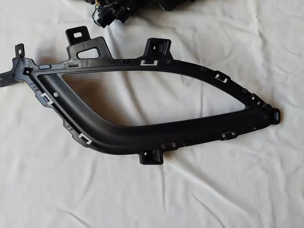 Luz LED - Direita - Grade - Hyundai i30 II 2012 image 9