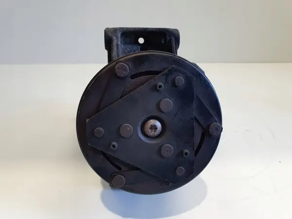 Ilmastointikompressori Opel Zafira B 1.9 CDTi image 3