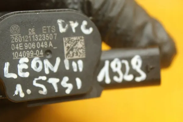 Válvula Solenoide OEM 04E906048A para VW 1.5 TFSI image 10