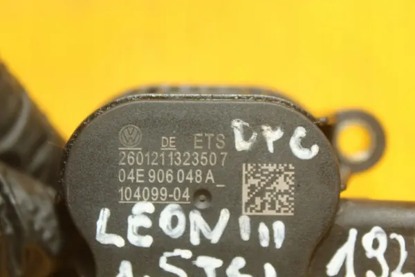 Válvula Solenoide OEM 04E906048A para VW 1.5 TFSI image 9