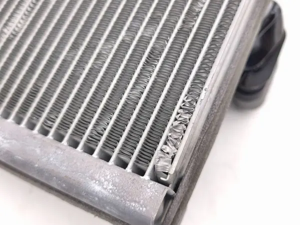 Évaporateur climatisation KIA Niro 2024 OEM AMD226609 image 3