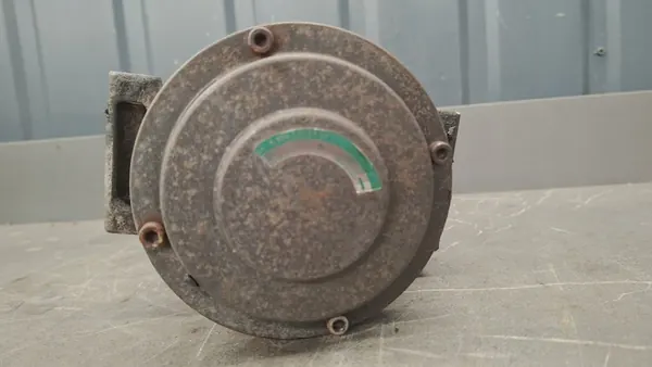 Compresor de aire acondicionado Mercedes W220 3.2 A0002305111 image 5