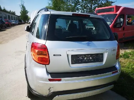 Suzuki SX4 Öljypumppu OEM s4a69g 2008 1.6L image 9