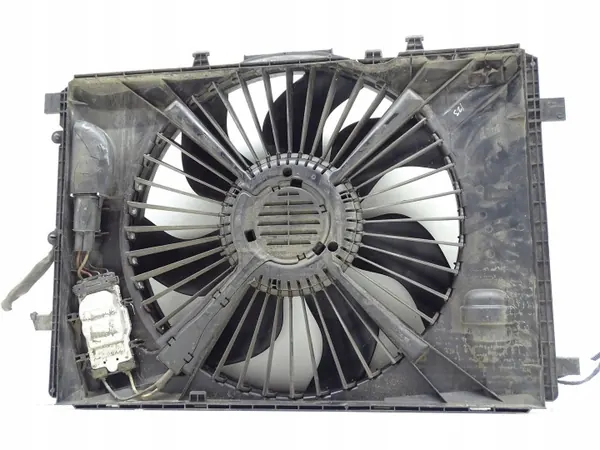 Radiatorventilator OEM 2045000393 voor Mercedes W204/W212/W207 image 2