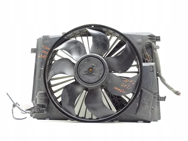 Radiatorventilator OEM 2045000393 voor Mercedes W204/W212/W207 image 3