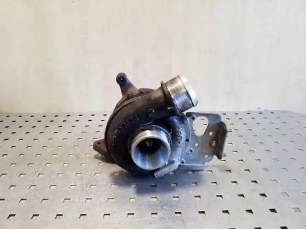 Turbo PEUGEOT 4007 2.2L GTB1752V 115kW 2010 image 2