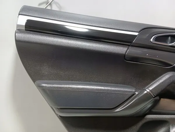 Dörrpanel OEM 7P5867211G för Porsche Cayenne image 4