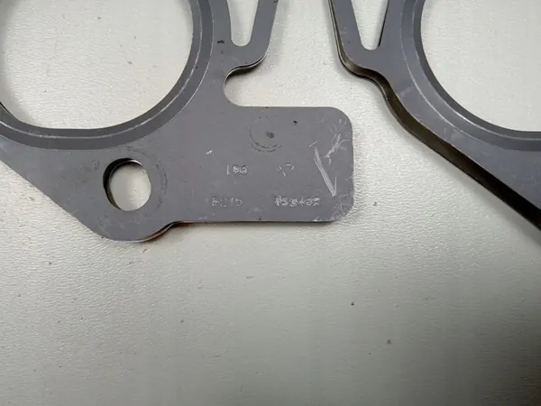 Exhaust Manifold Gasket V9X Infiniti Nissan image 3