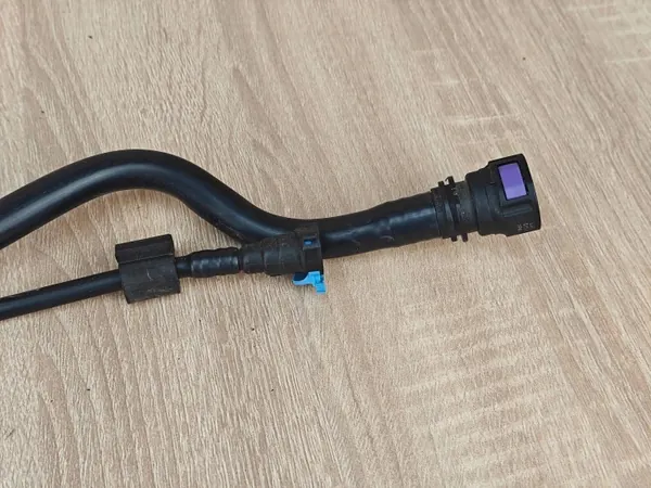 Gebrauchter AdBlue-Einfüllstutzen OEM 4G0131963C für Audi A6 image 4