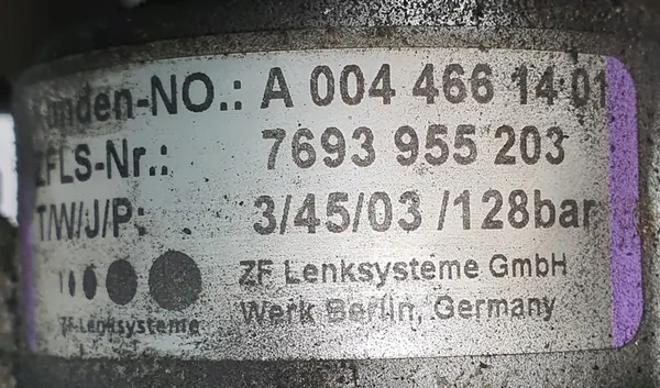 Servostyrningspump Mercedes W211 3.2 V6 A0044661401 image 4