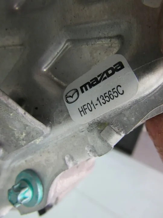Arrefecedor de combustível Mazda CX-30 OEM HF01-13565C - Usado image 6