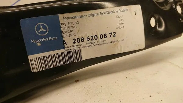 Mercedes-Benz E-klass W211 strålkastarfäste vänster fram OEM A2116200316 image 6