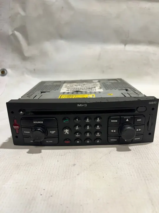 Peugeot 807 Radio OEM 14005402xt CD-Player image 2