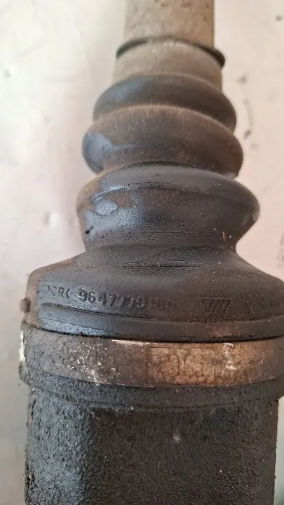 PEUGEOT 307 1.6HDI Arbre de transmission avant gauche/droit image 2